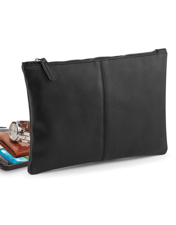 QD889 Quadra NuHide Accessory Pouch Black QD889 Quadra NuHide Accessory Pouch Black