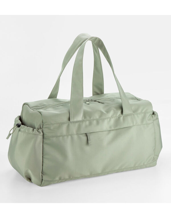 QS300 Quadra Studio Holdall Fresh Green QS300 Quadra Studio Holdall Fresh Green