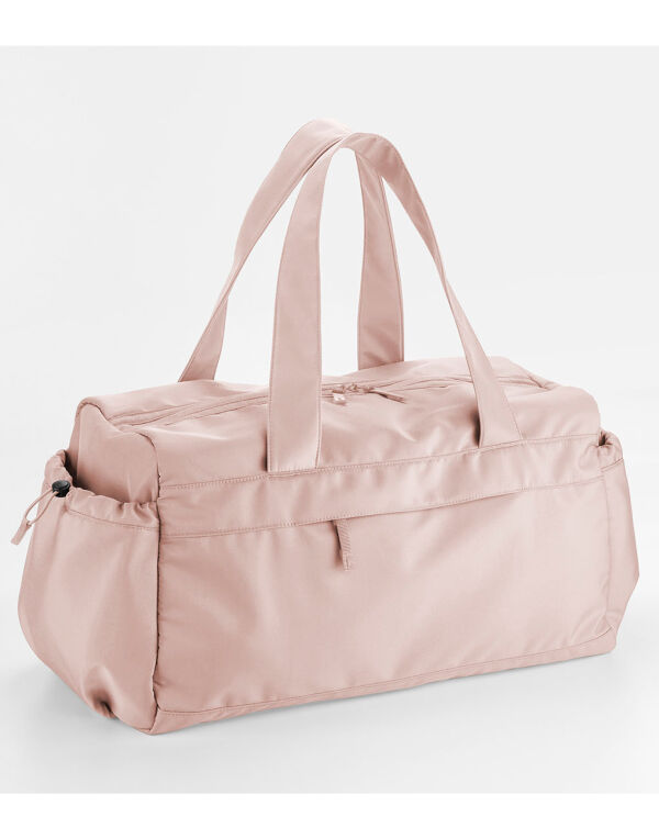 QS300 Fresh Pink Studio Holdall QS300 Fresh Pink Studio Holdall