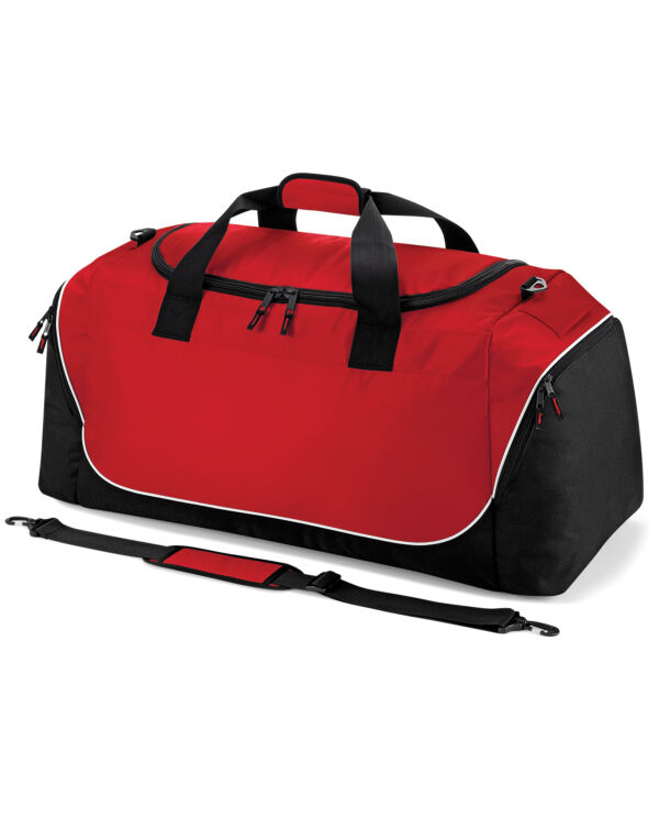 QS88 Quadra Teamwear Jumbo Kit Bag Classic Red/Black/White QS88 Quadra Teamwear Jumbo Kit Bag Classic Red/Black/White