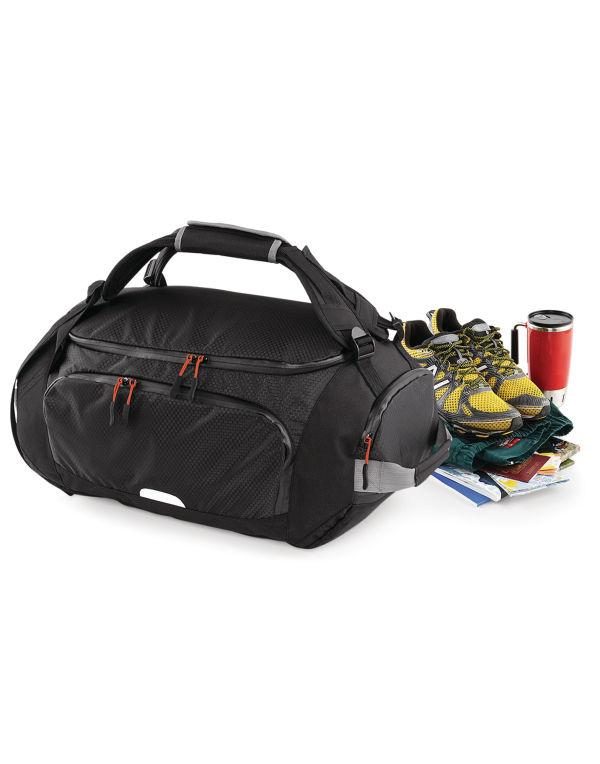 QX550 Black SLX® 30 Litre Stowaway Carry-On