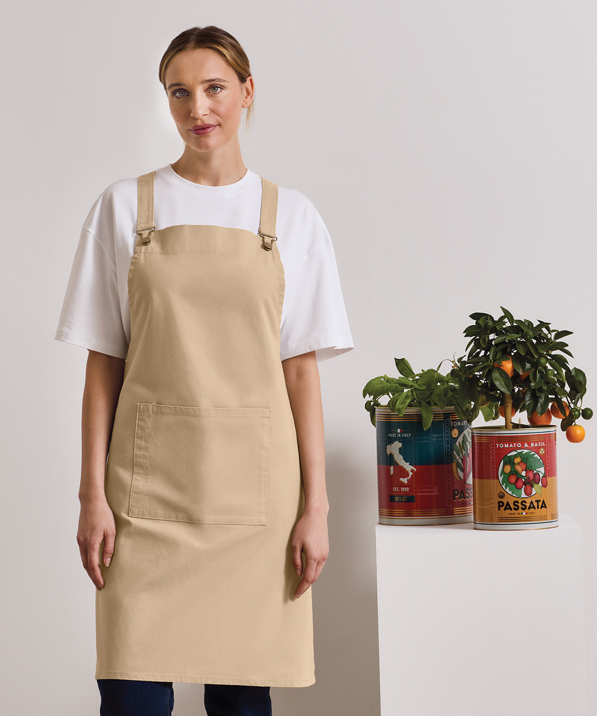 PR129 Cross back ‘barista’ bib apron Blue