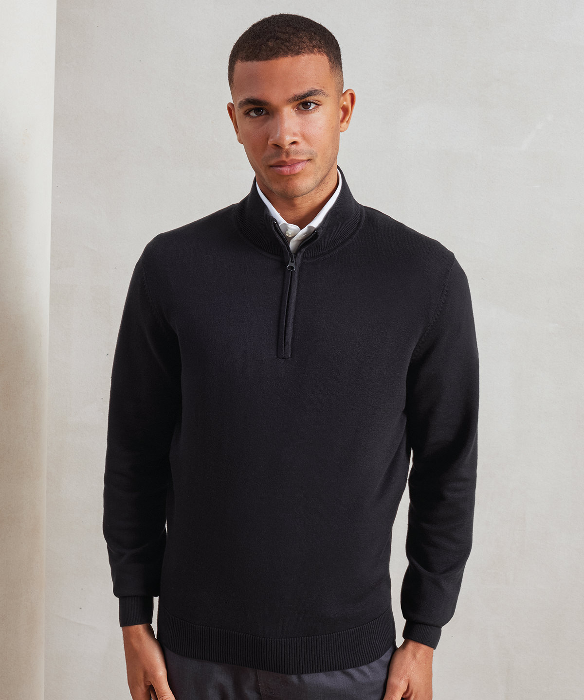 PR695 ¼ zip knitted sweater Black