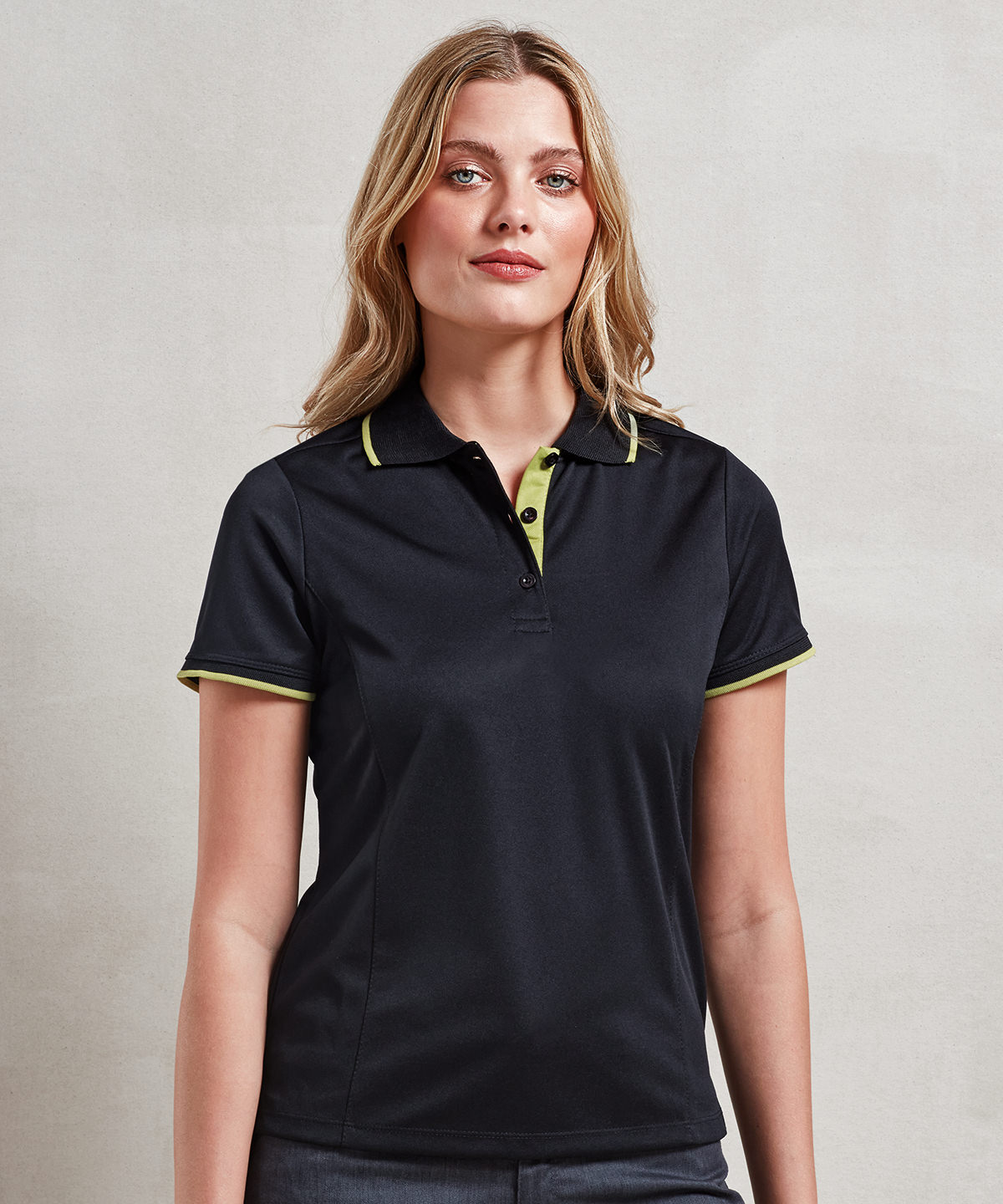 PR619 Women’s contrast Coolchecker® polo Red
