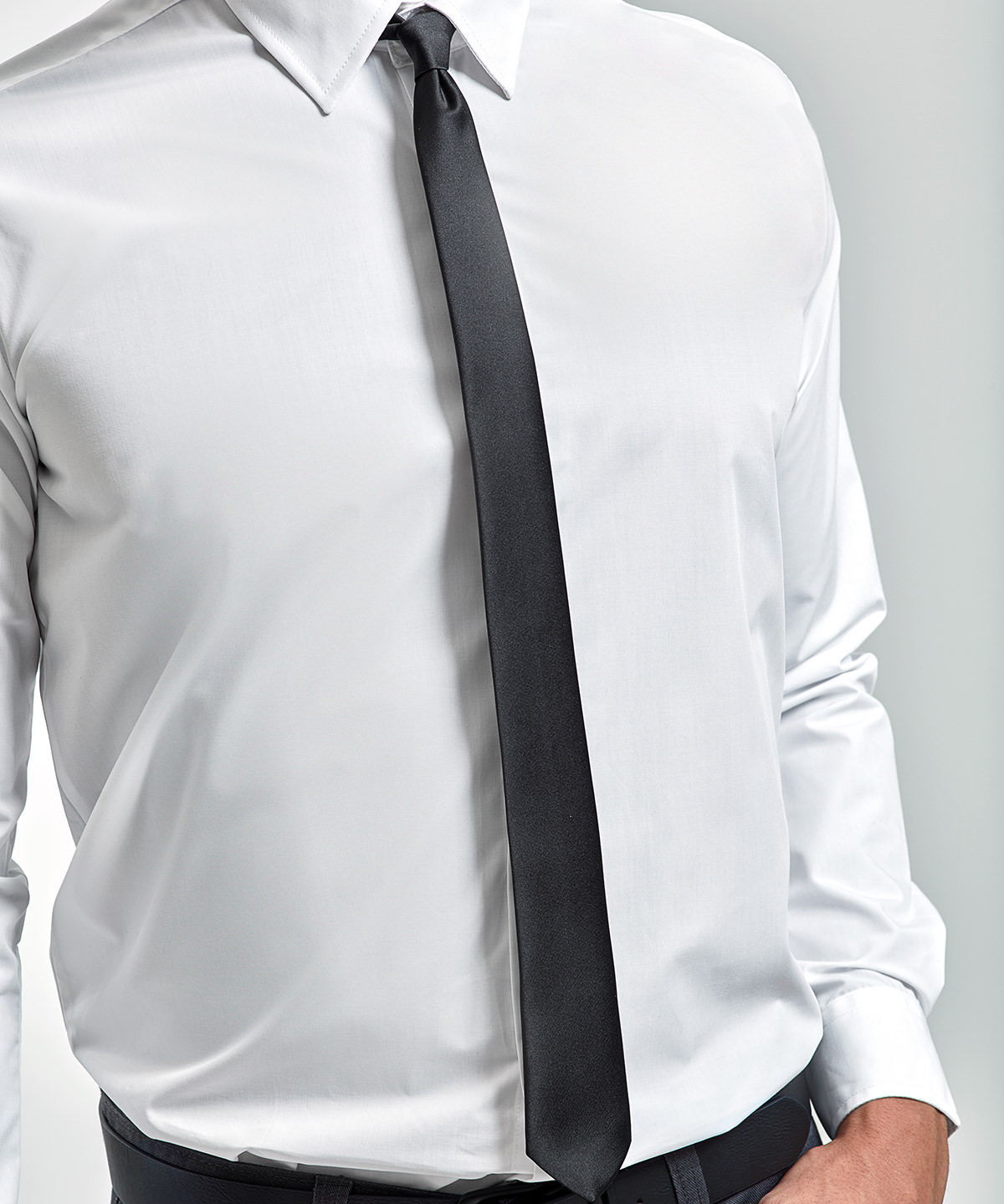 PR793 Slim tie White