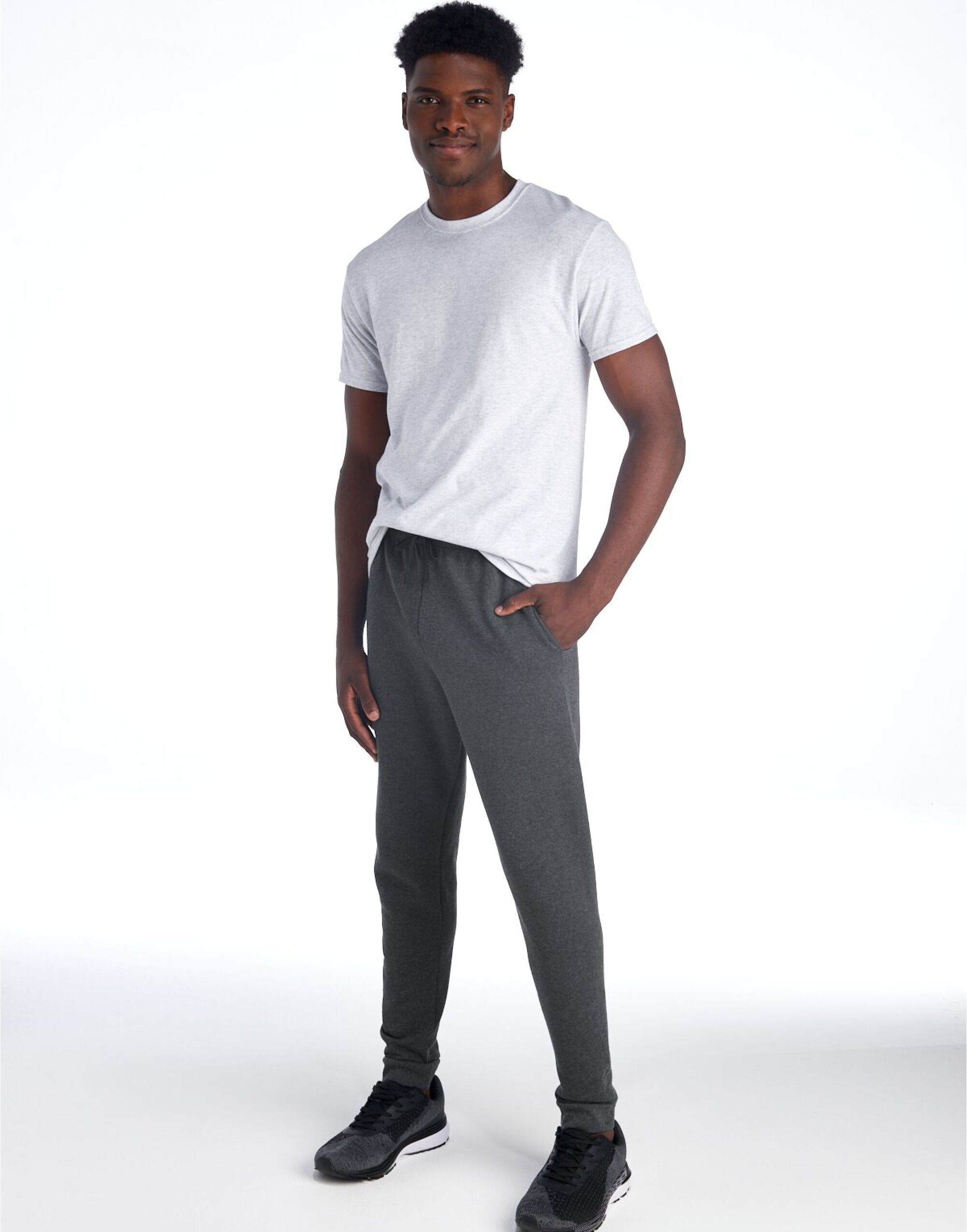 0S975M0 NuBlend® Pocketed Jog Sweatpant Black Heather 0S975M0 NuBlend® Pocketed Jog Sweatpant Black Heather