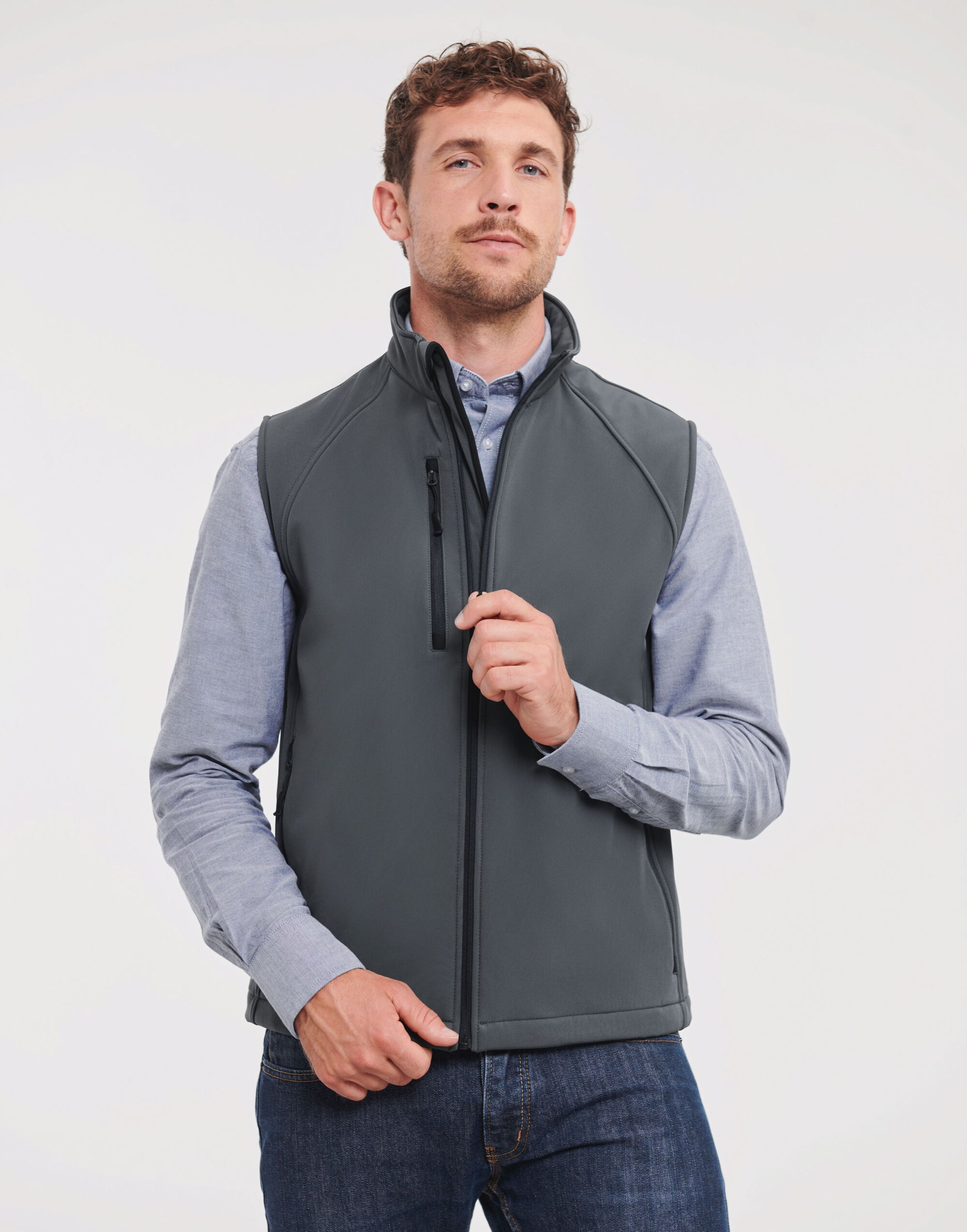 R141M Men’s Softshell Gilet Titanium