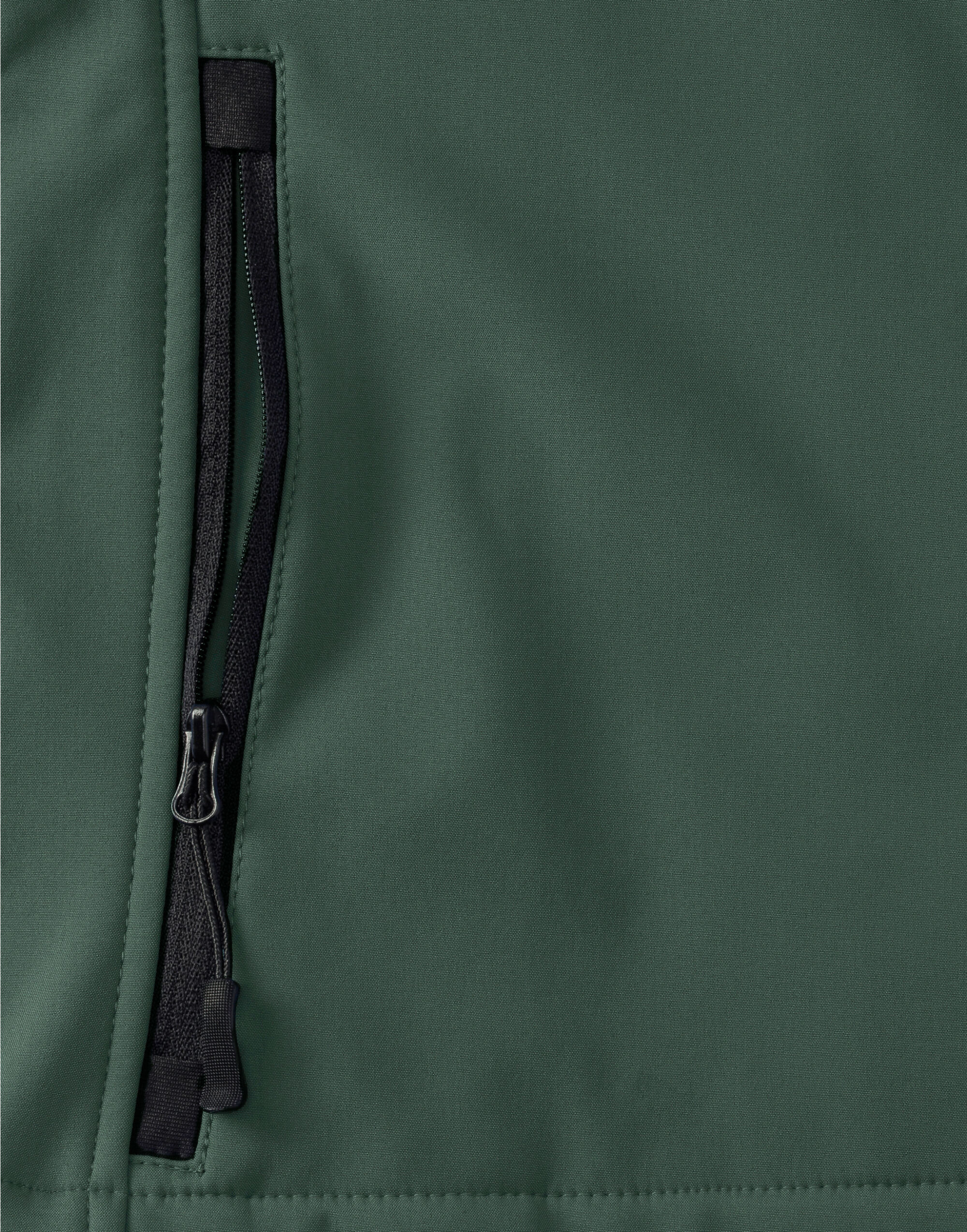 140F Bottle Green Ladies’ Softshell Jacket