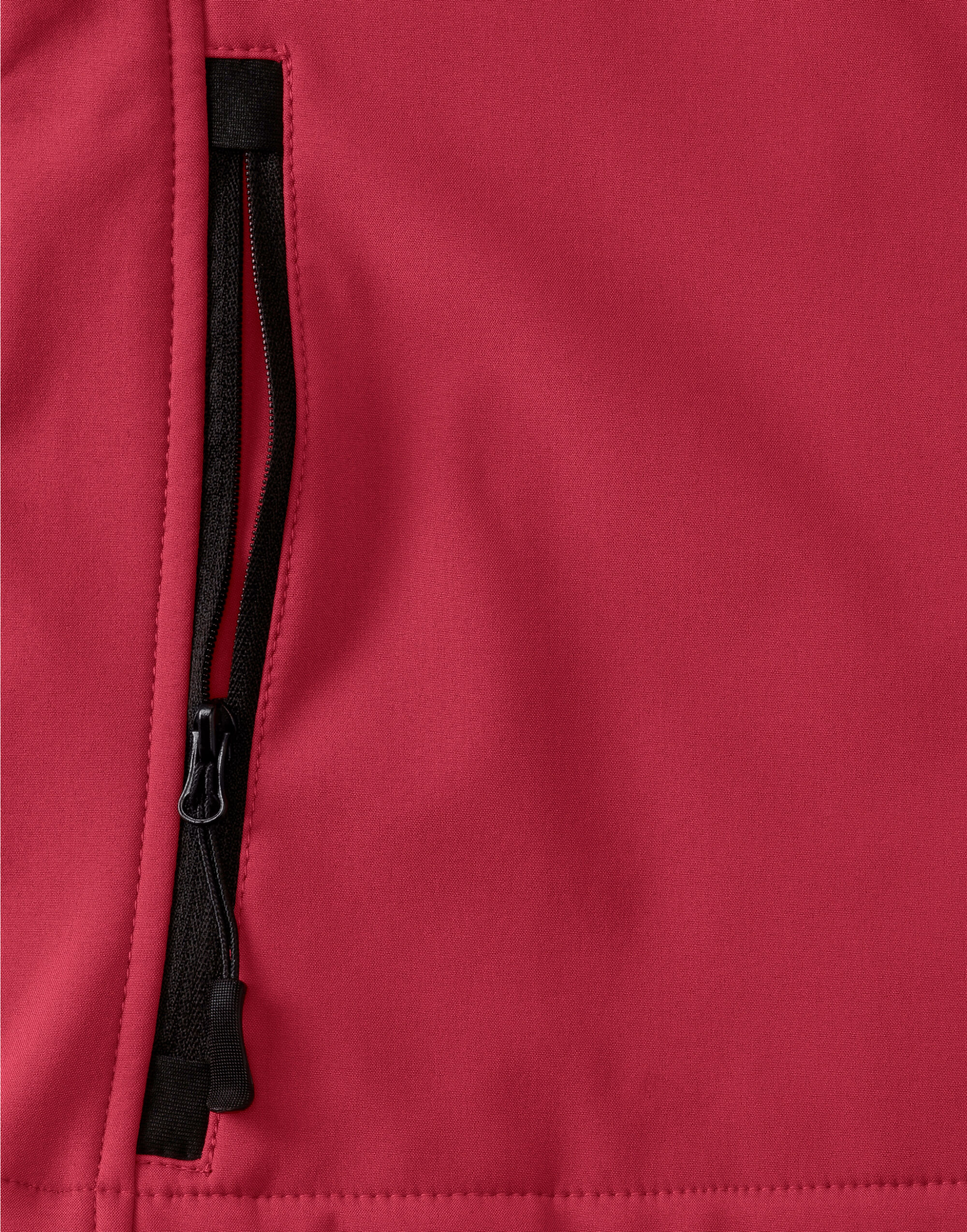 140F Classic Red Ladies’ Softshell Jacket