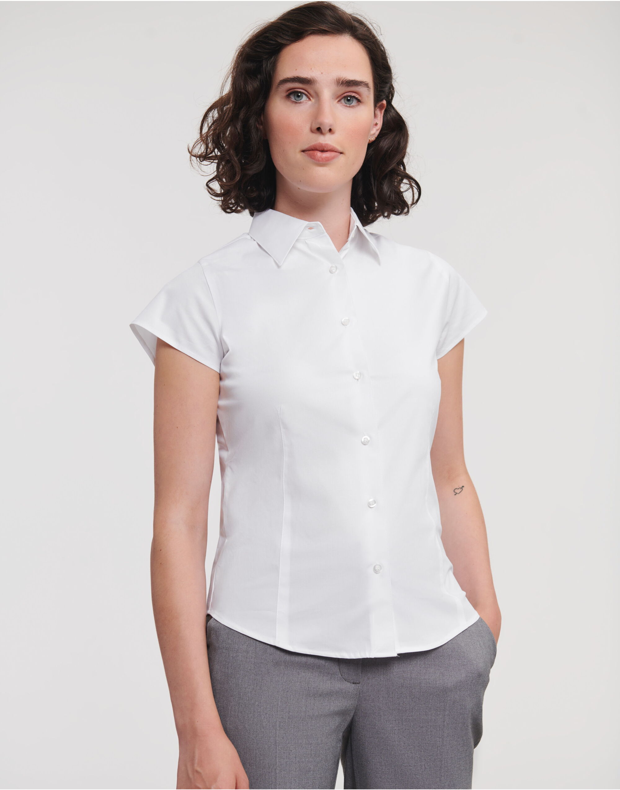 White Ladies’ Short Sleeve Fitted Stretch Shirt White Ladies’ Short Sleeve Fitted Stretch Shirt
