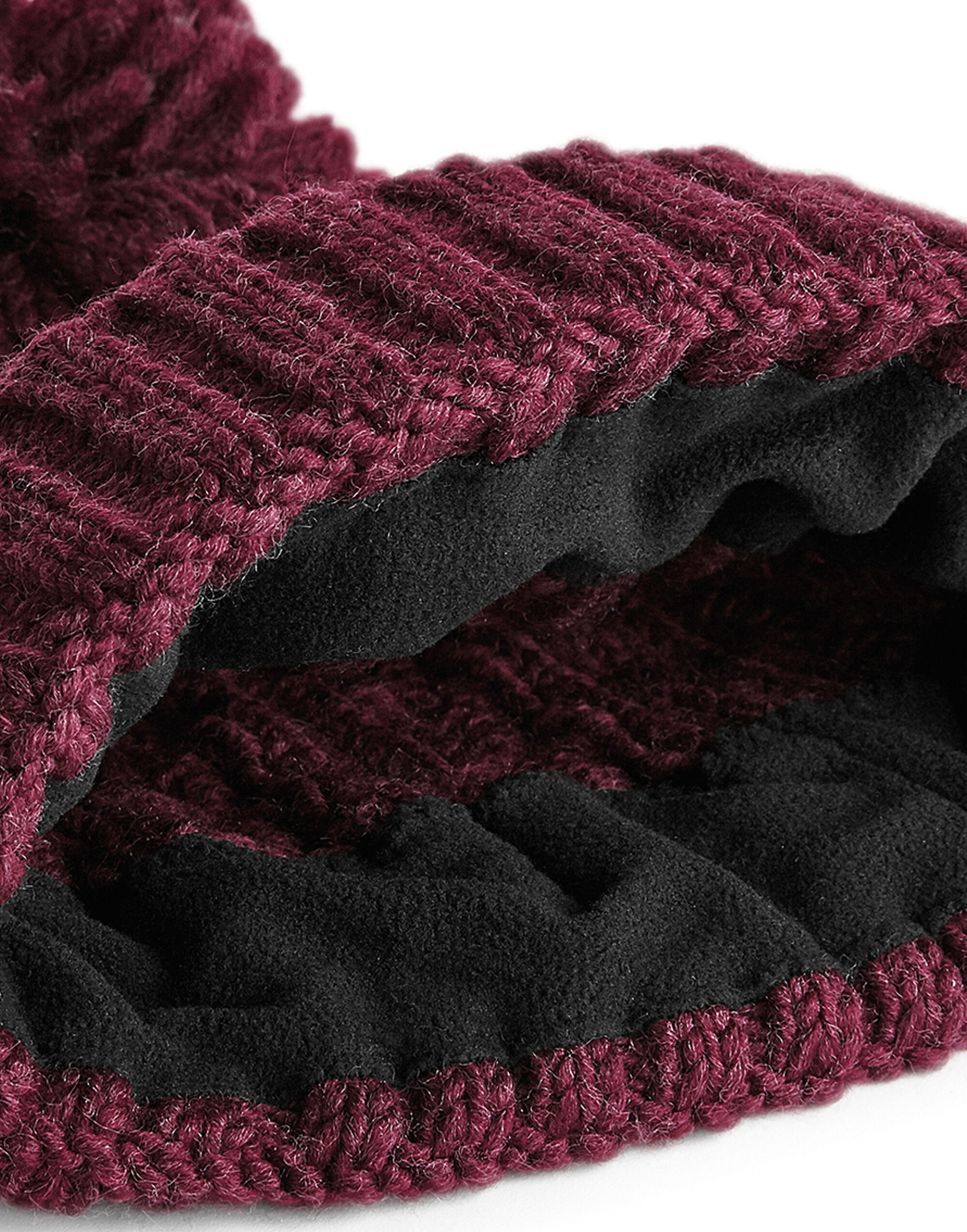 B480 Cable Knit Melange Beanie Burgundy