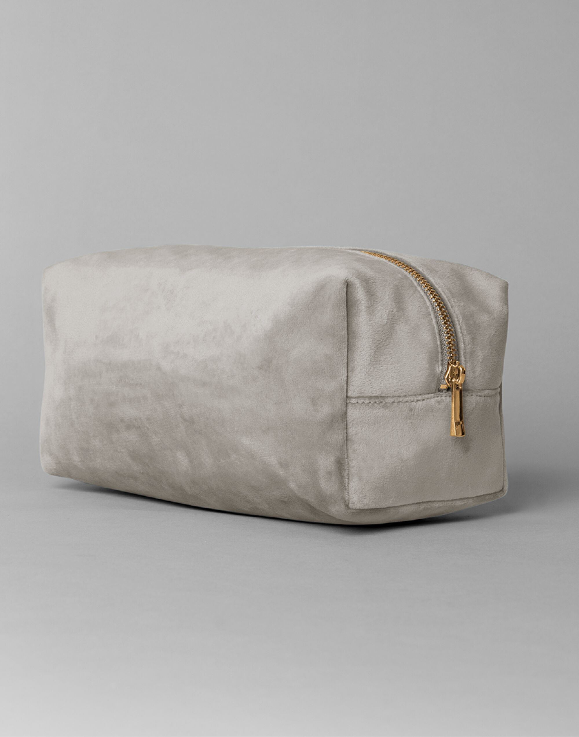 BG716 Velvet Toiletry/Accessory Case Moonstone