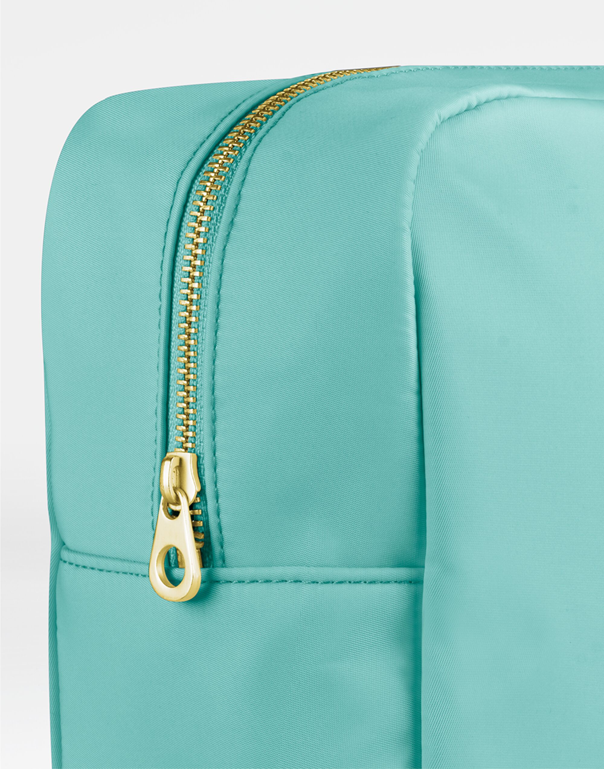 BG882 Sundae Accessory Case Mint Choc Chip