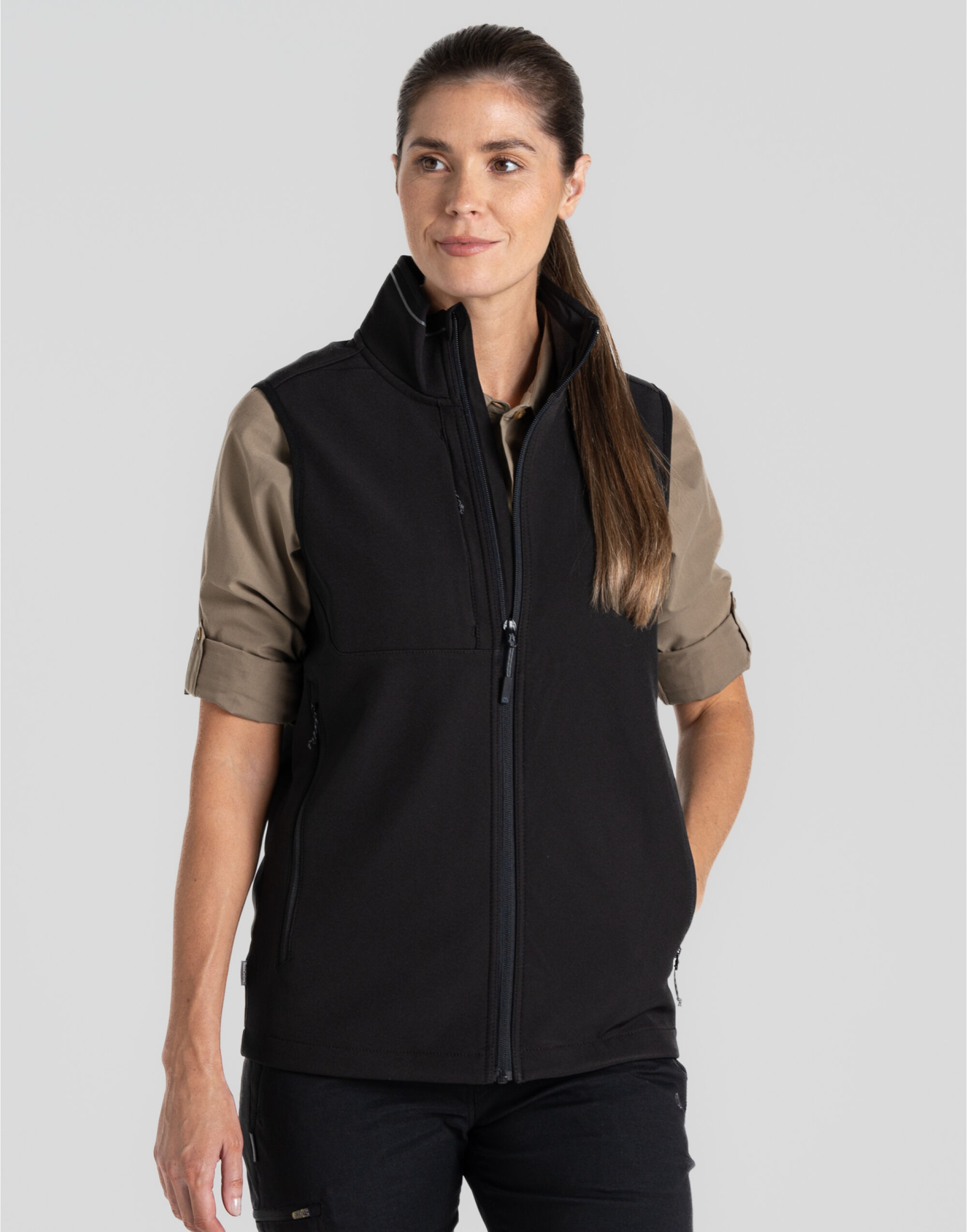 CEB003 Basecamp Softshell Vest Bodywarmer Black CEB003 Basecamp Softshell Vest Bodywarmer Black