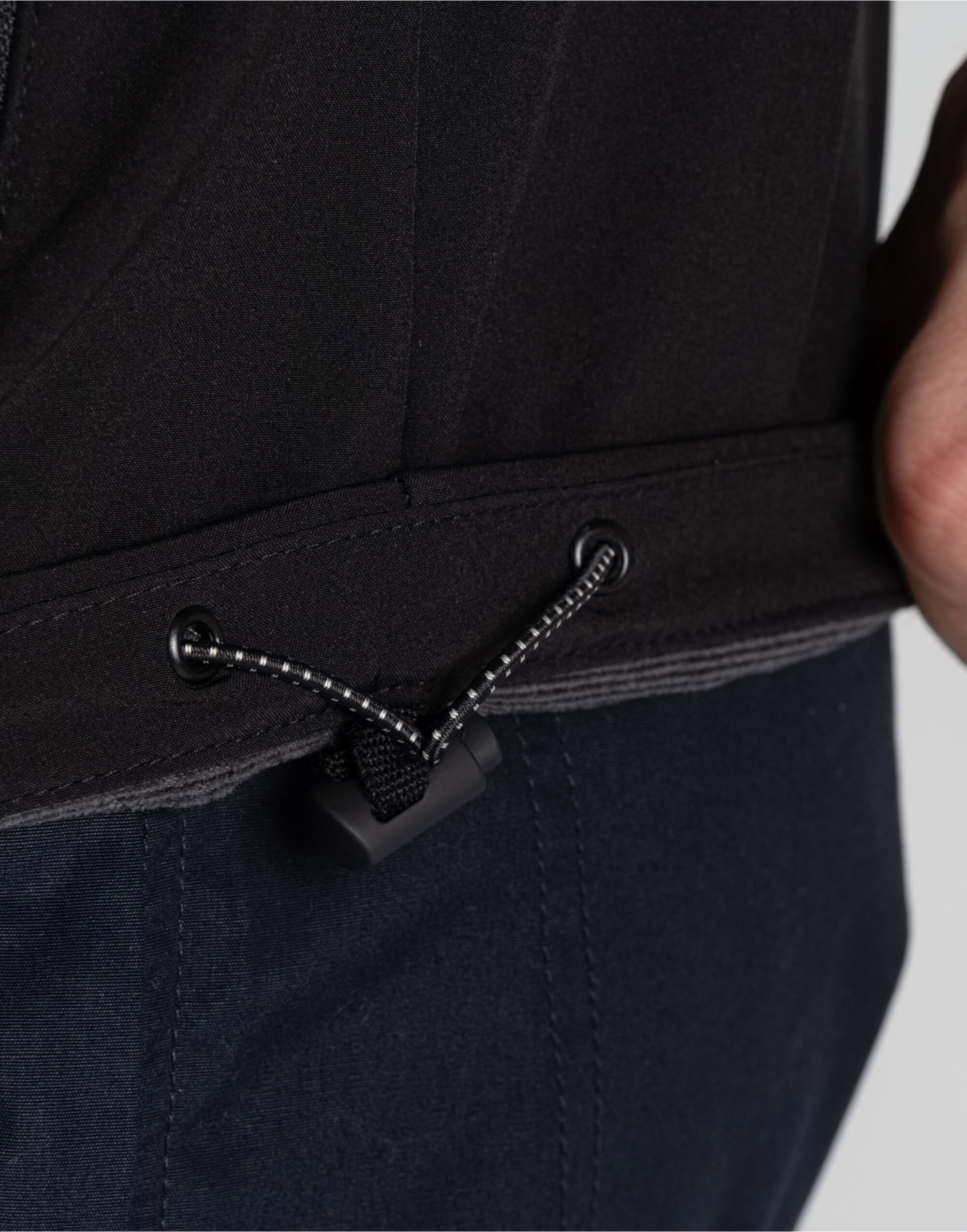 CEL003 Basecamp Softshell Jacket Black