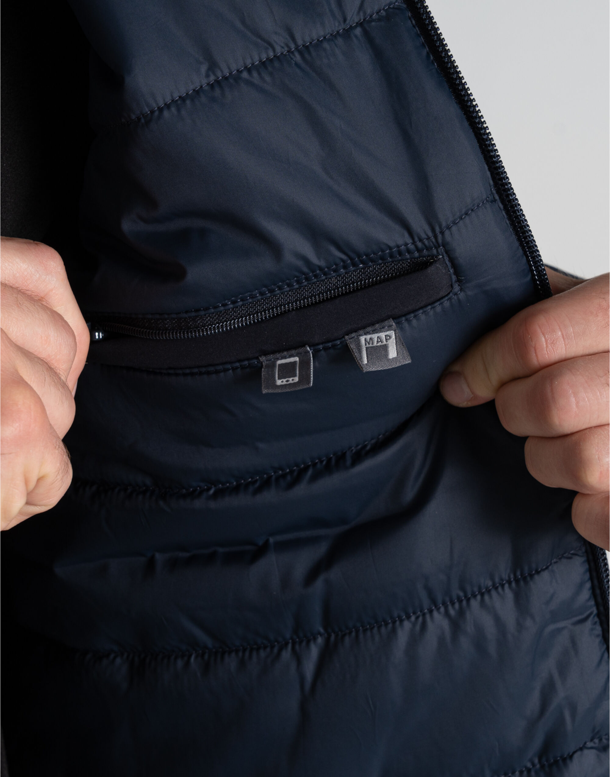 CEP001 Thermic Insulated Jacket Dark Navy