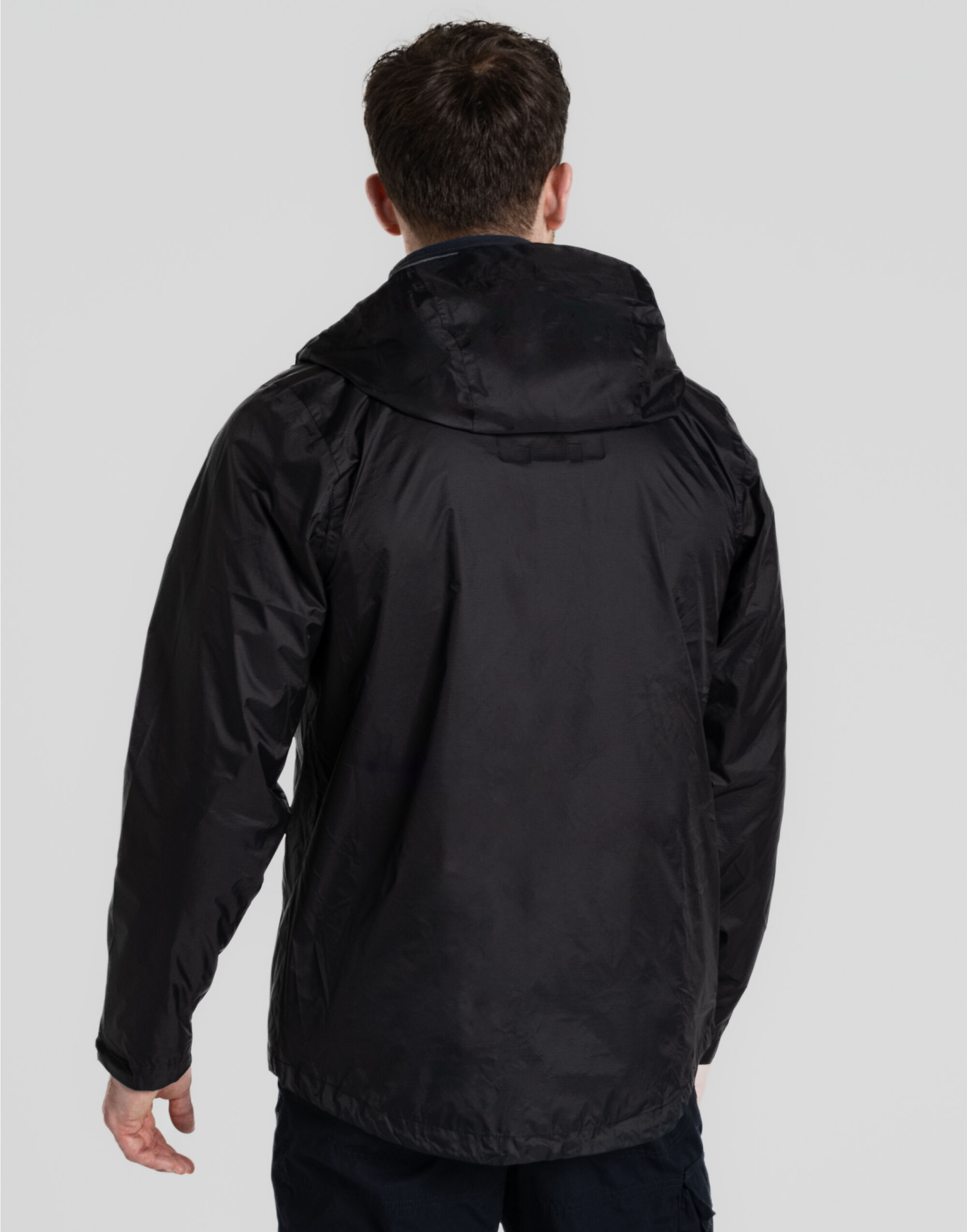 CEW011 Packable Jacket Black
