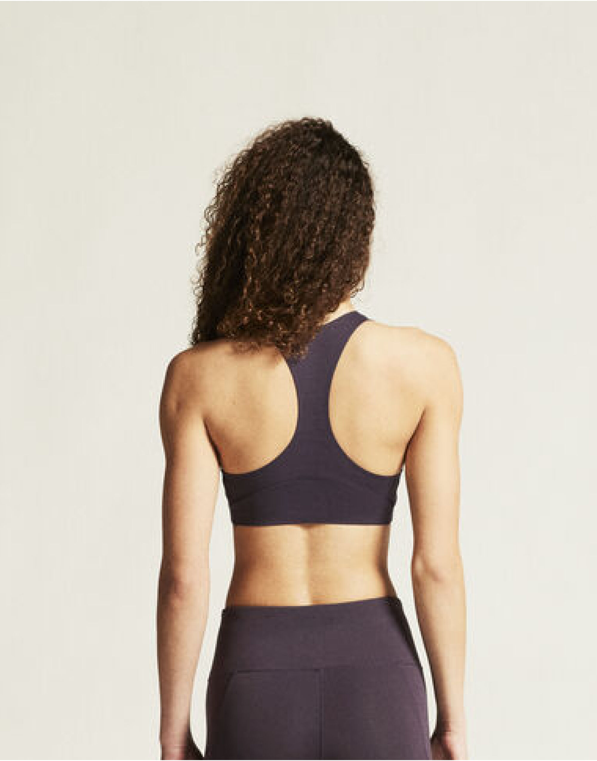 CR1916008 Collective Padded Sports Bra Dark Plum