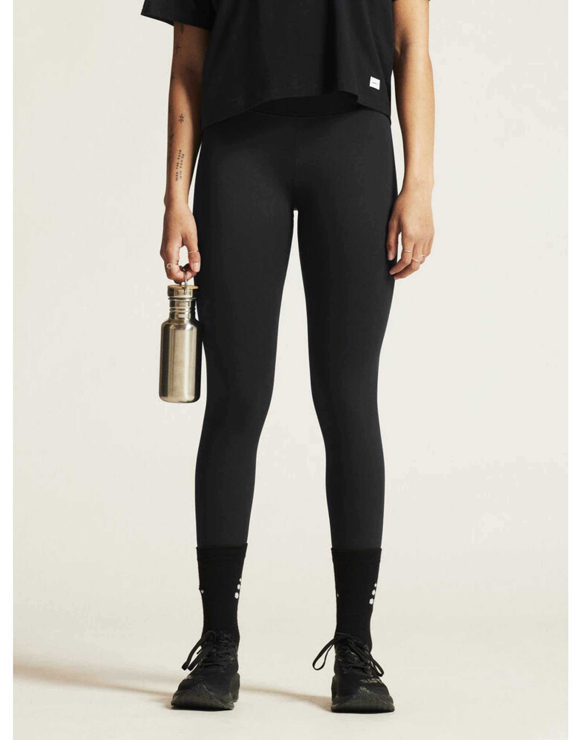 CR1916010 Collective 7/8 Tights Black
