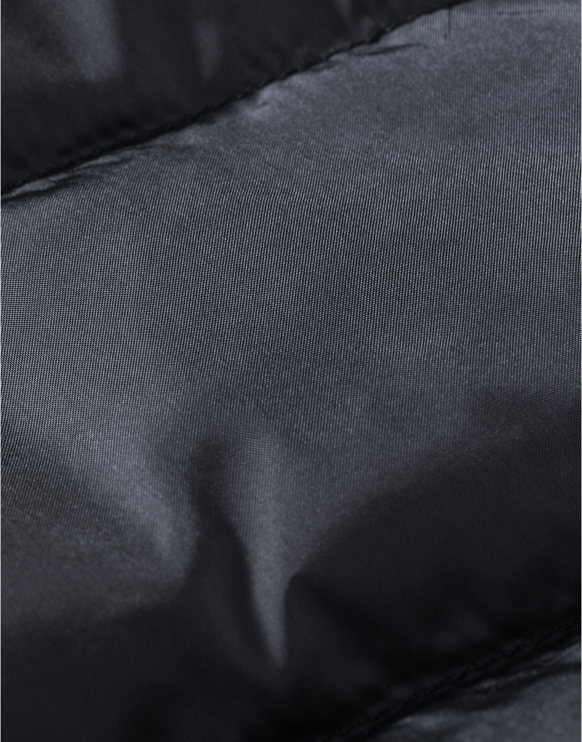 R440M Black Men’s Hooded Nano Jacket