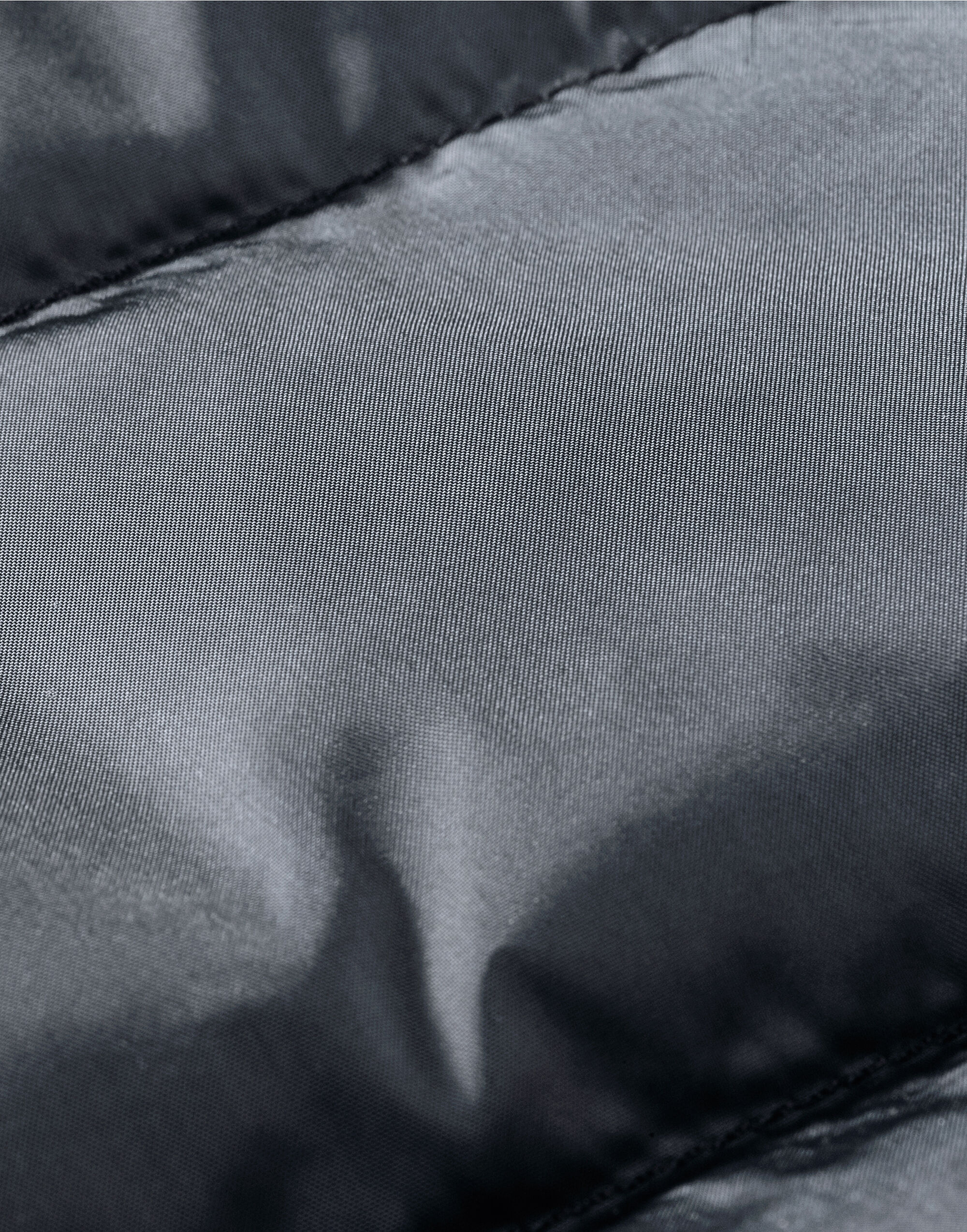 R440M Iron Grey Men’s Hooded Nano Jacket
