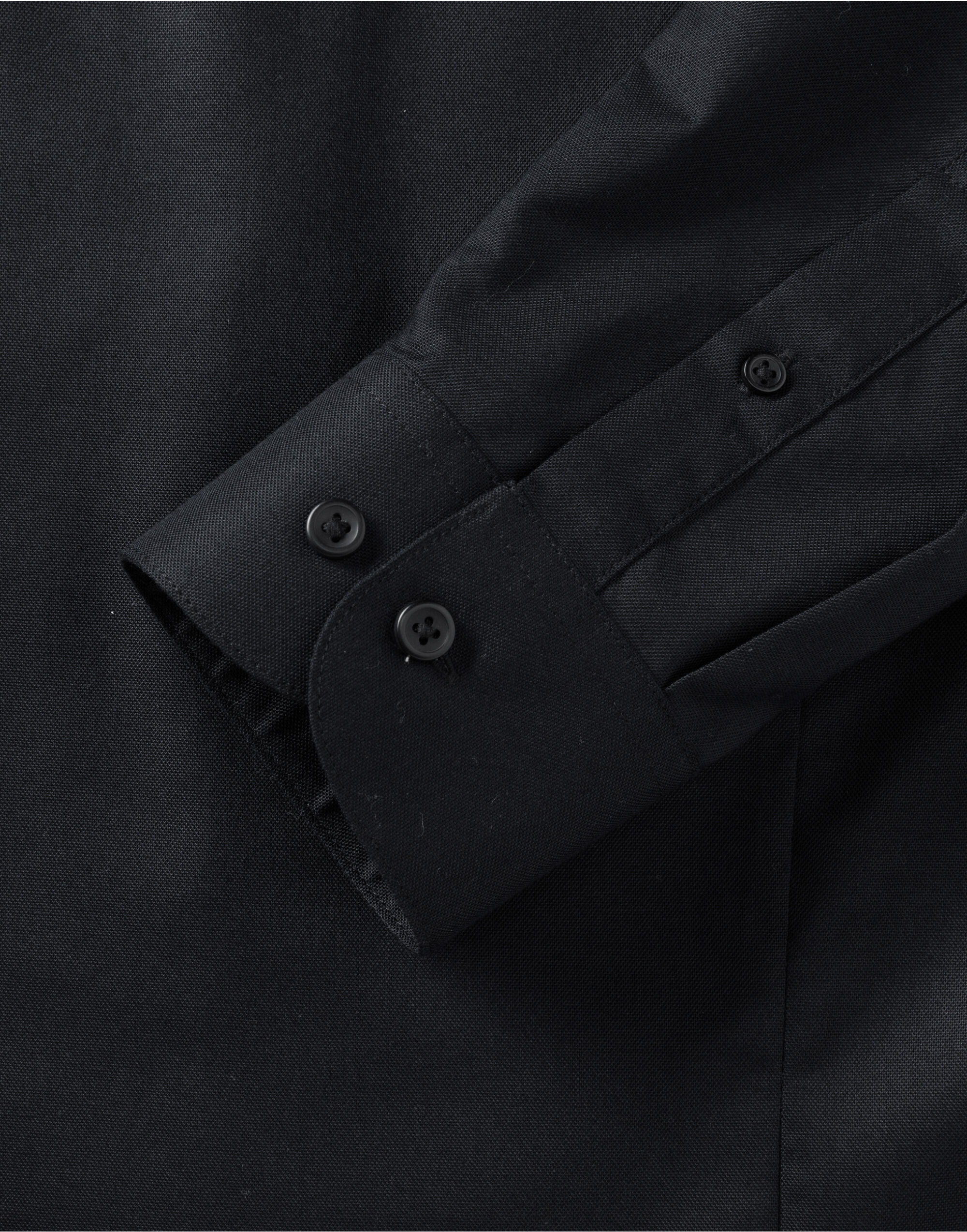 R928MC Men’s Long Sleeve Tailored Button-Down Oxford Shirt Black