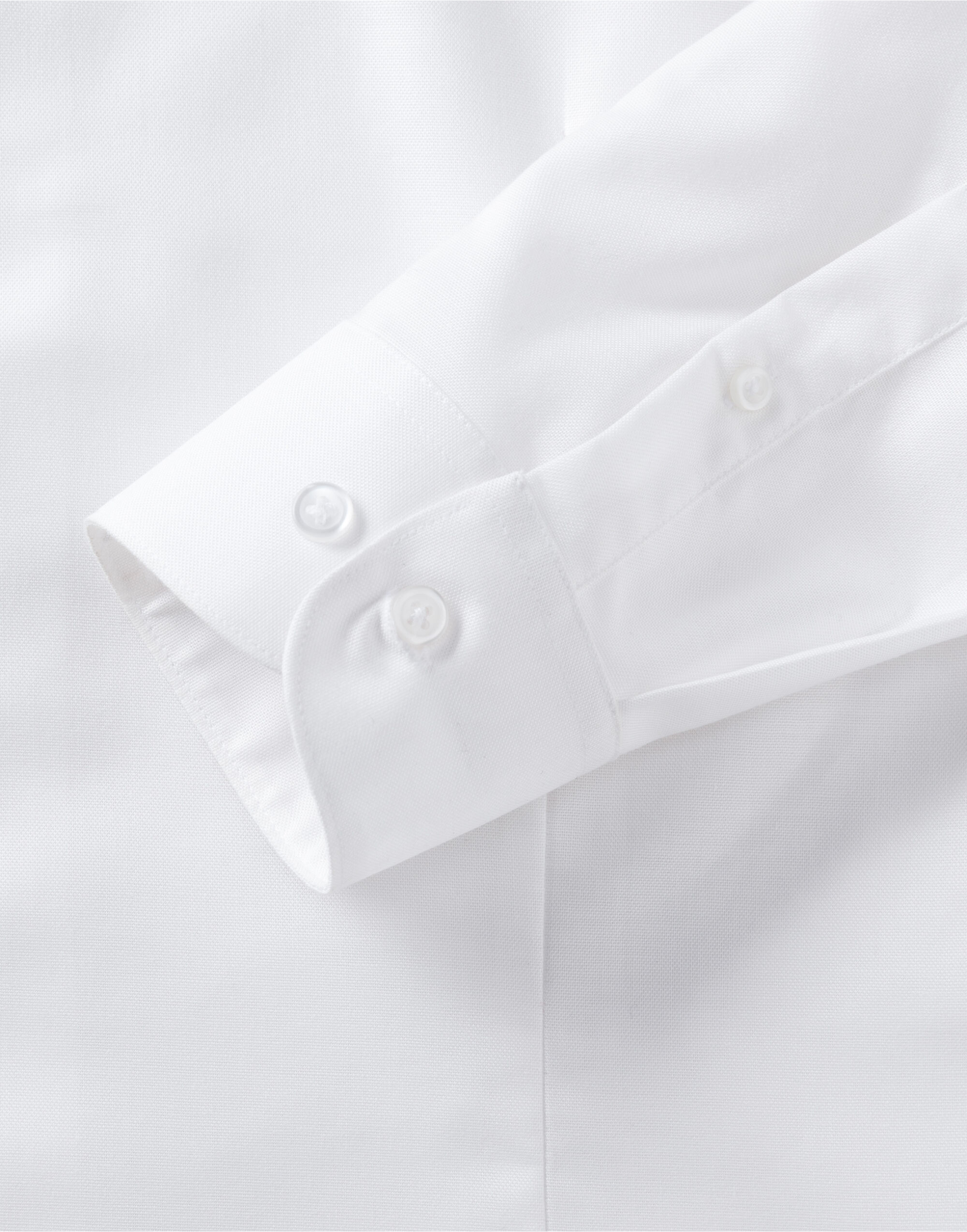 R928MC Men’s Long Sleeve Tailored Button-Down Oxford Shirt White