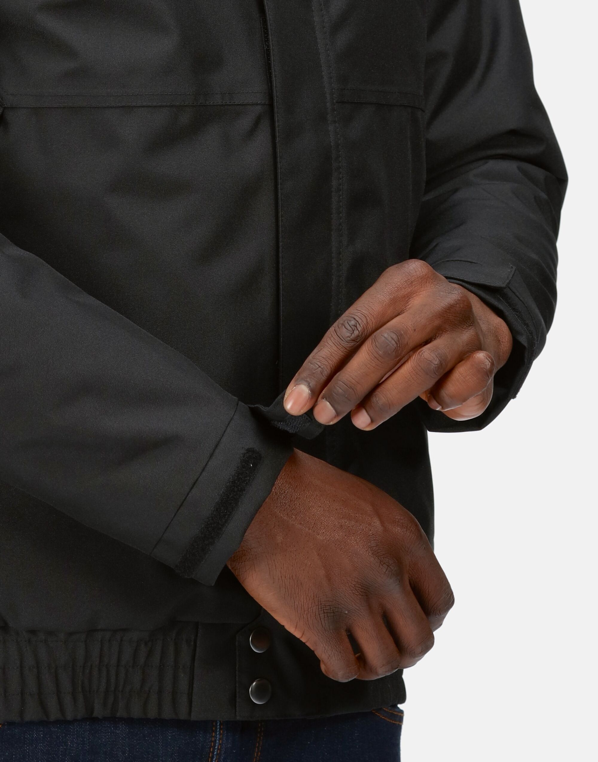 TRA221 Men’s Blockade Waterproof Jacket Black