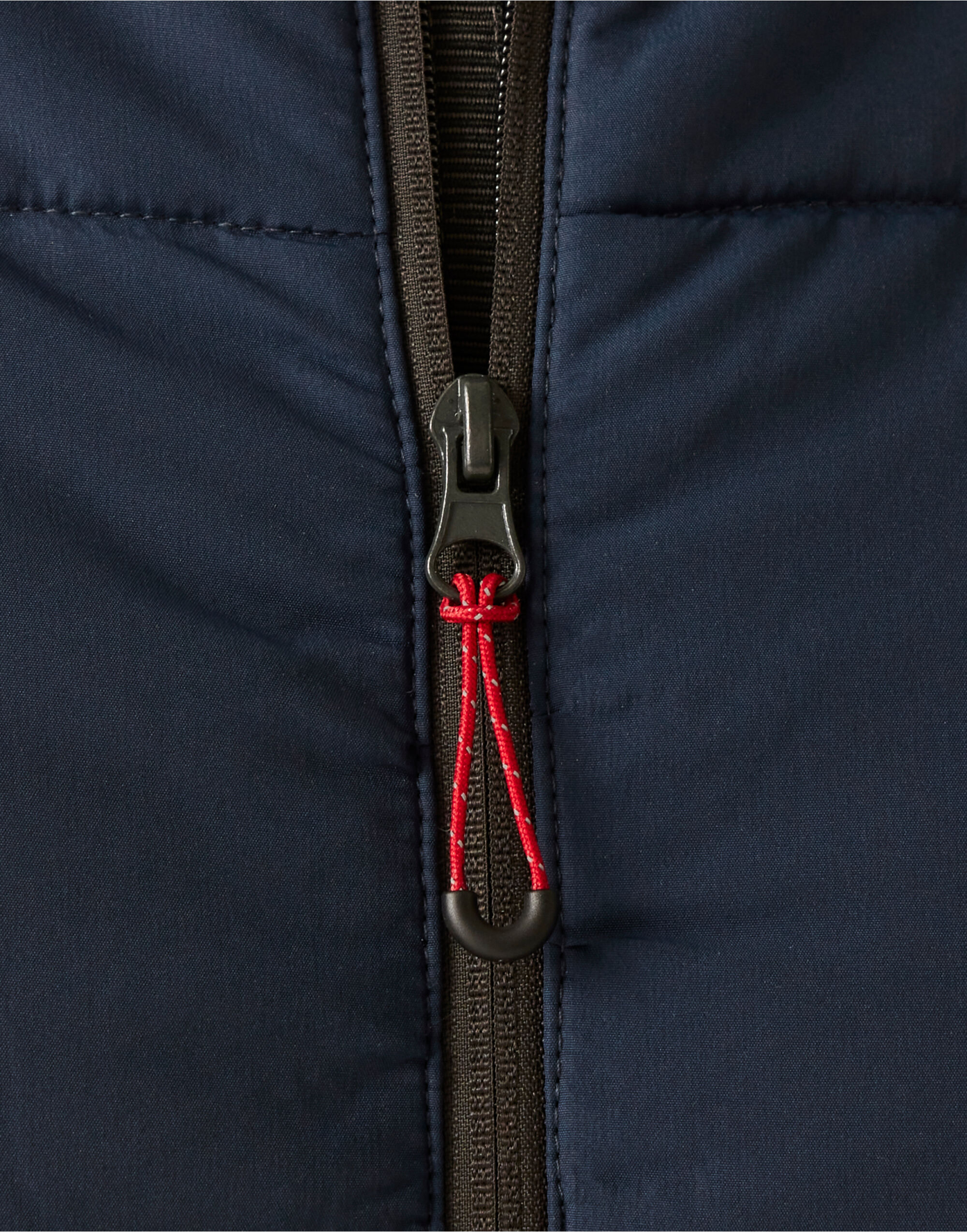 TRA580 Essential Thermal Jacket Navy