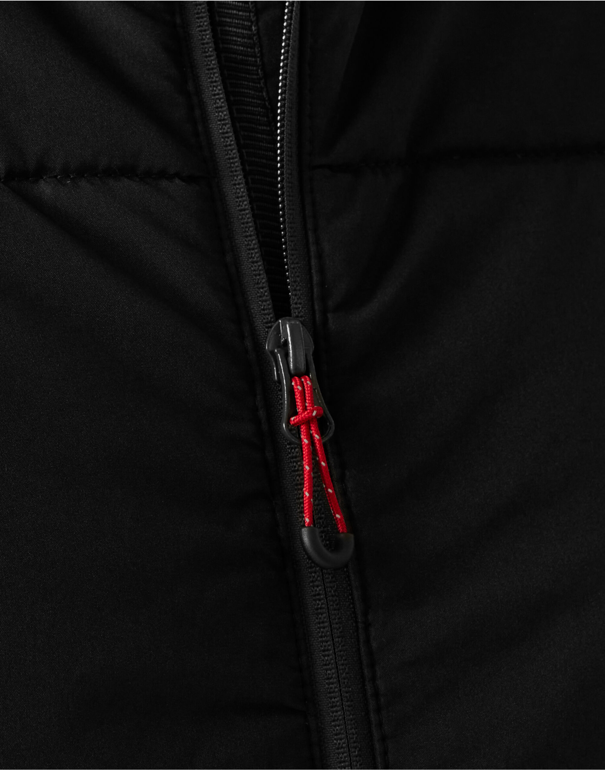 TRA580 Black Essential Thermal Jacket