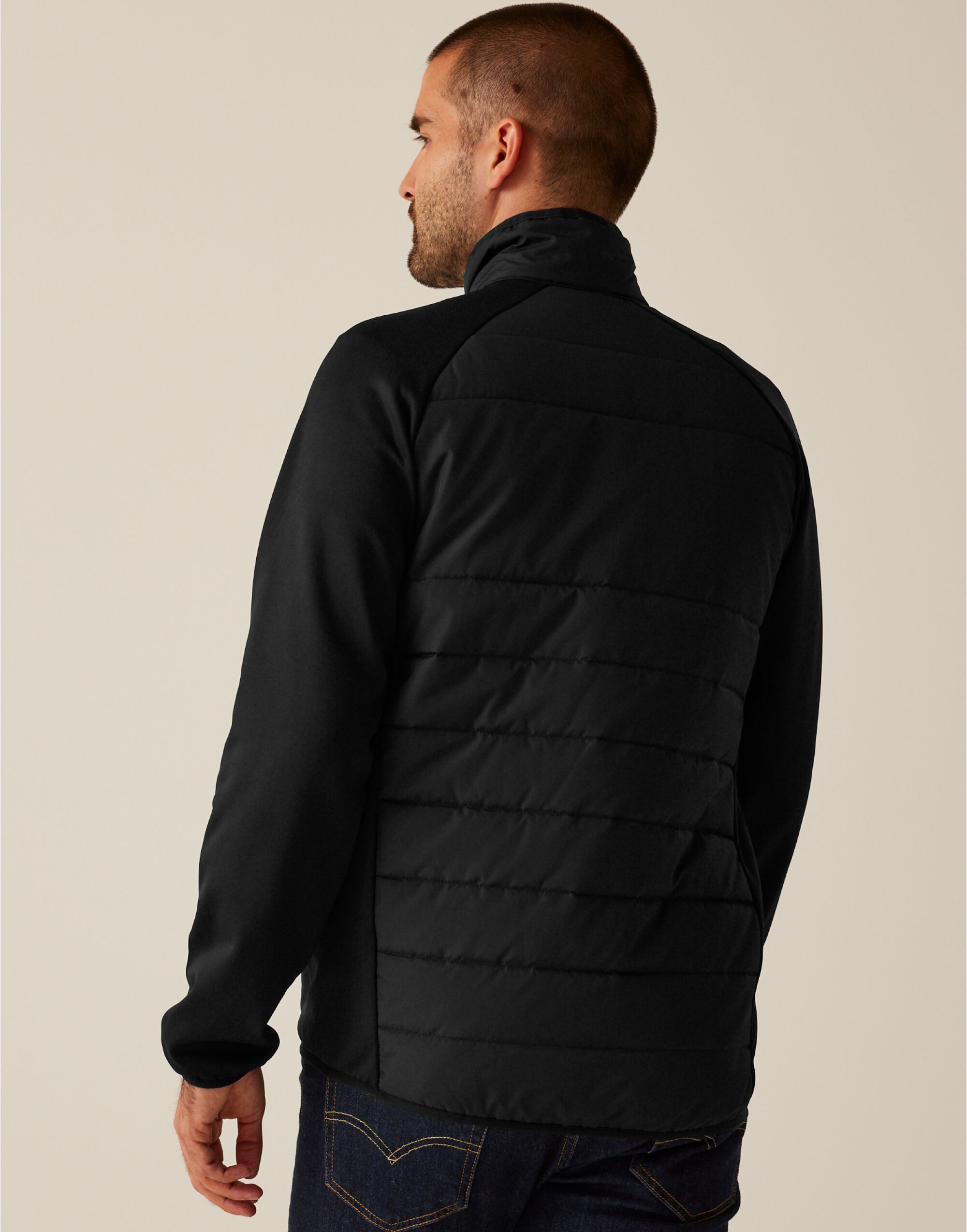 TRA590 Black Essential Hybrid Jacket
