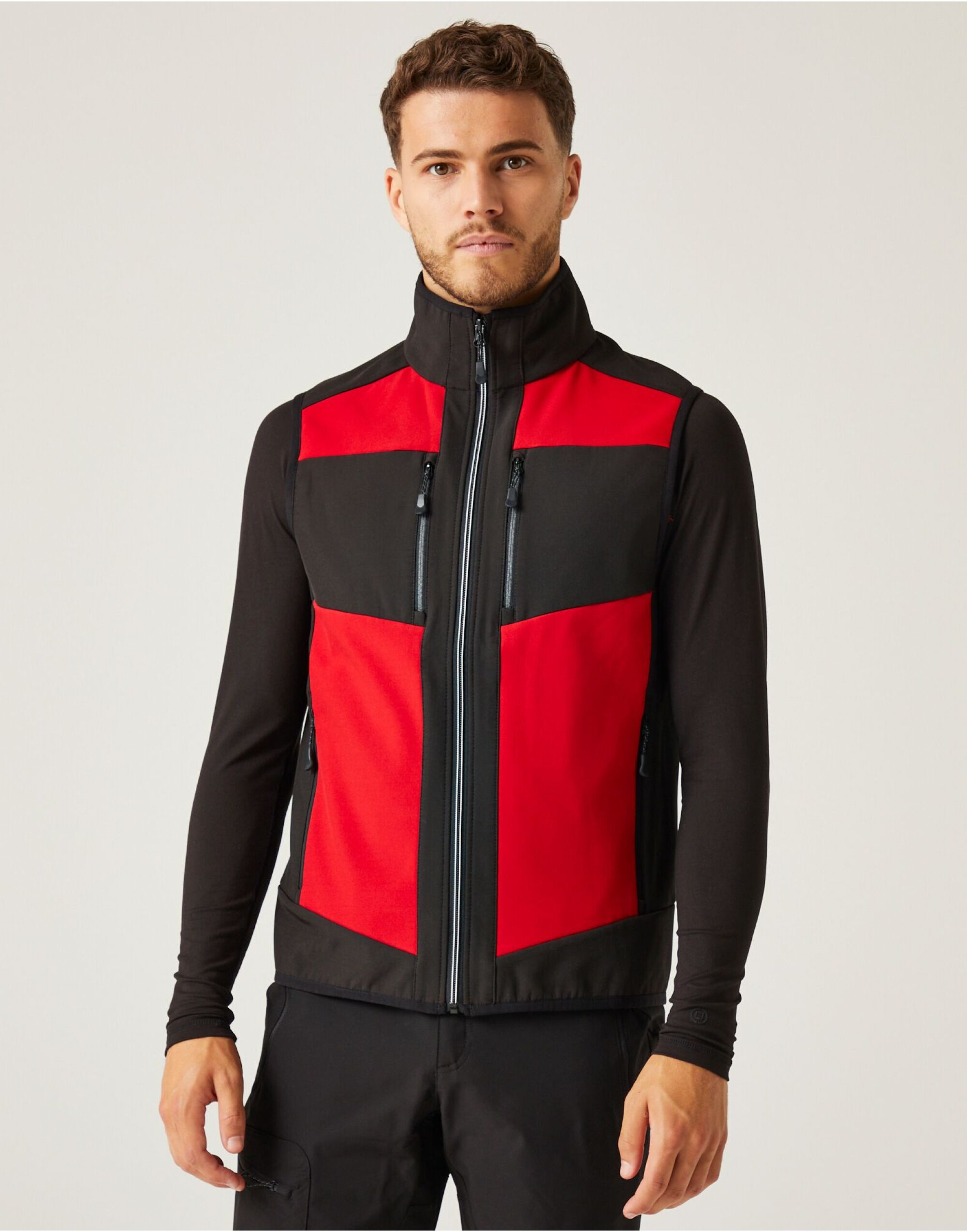 TRA907 E-Volve Unisex Two Layer SoftShell BodyWarmer Classic Red/Black