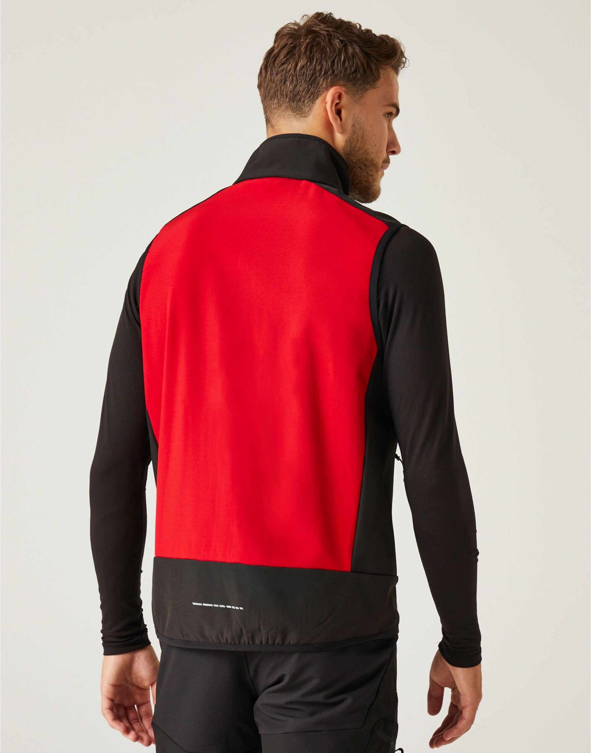 TRA907 E-Volve Unisex Two Layer SoftShell BodyWarmer Classic Red/Black