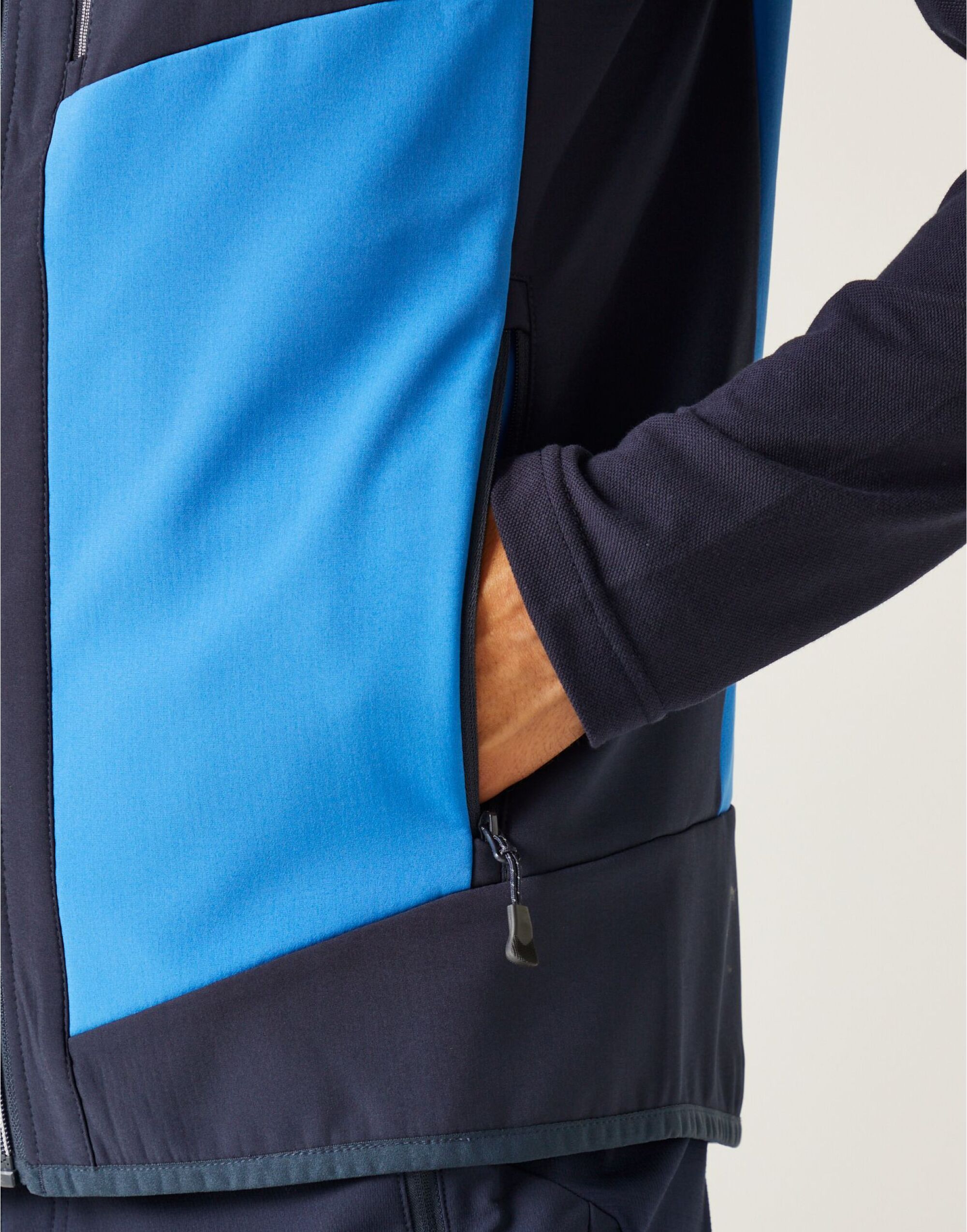 TRA907 Strong Blue/Navy E-Volve Unisex Two Layer SoftShell BodyWarmer