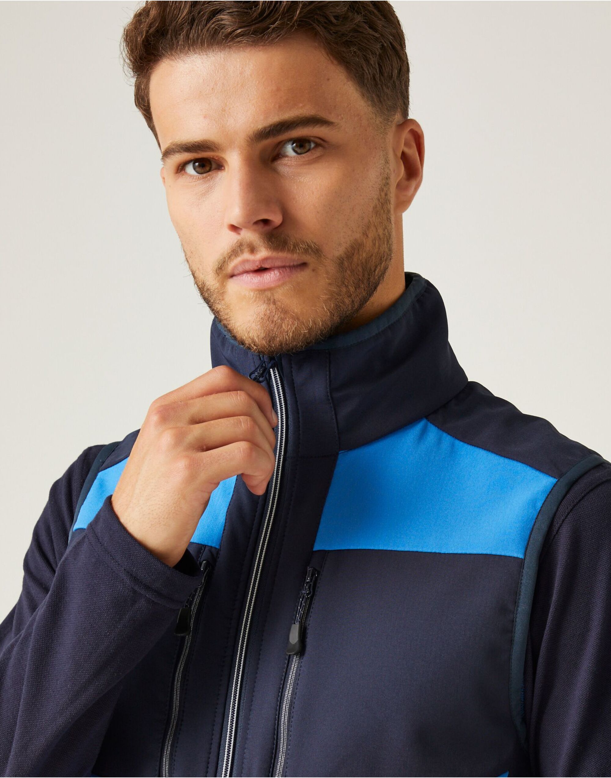 TRA907 Strong Blue/Navy E-Volve Unisex Two Layer SoftShell BodyWarmer TRA907 Strong Blue/Navy E-Volve Unisex Two Layer SoftShell BodyWarmer