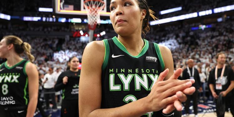 Napheesa Collier addresses potential WNBA walkout, CBA negotiations: ‘The time for change is right now’ Napheesa Collier addresses potential WNBA walkout, CBA negotiations: ‘The time for change is right now’