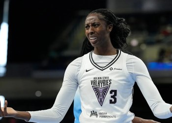 Flying sex toys keep interrupting WNBA games and players are calling foul Flying sex toys keep interrupting WNBA games and players are calling foul