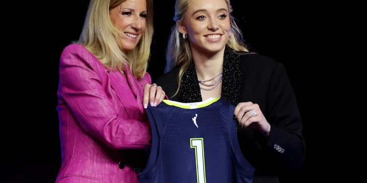 Yahoo Sports AM: The year of the WNBA draft opt-out Yahoo Sports AM: The year of the WNBA draft opt-out