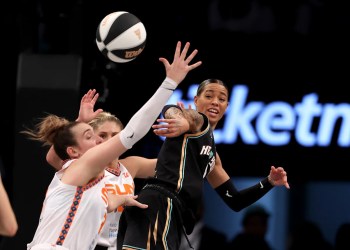 WNBA power rankings: New York Liberty’s history-making win highlights Connecticut Sun’s downward spiral WNBA power rankings: New York Liberty’s history-making win highlights Connecticut Sun’s downward spiral