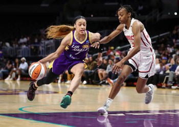 Former WNBA star is putting up ridiculous numbers overseas Former WNBA star is putting up ridiculous numbers overseas