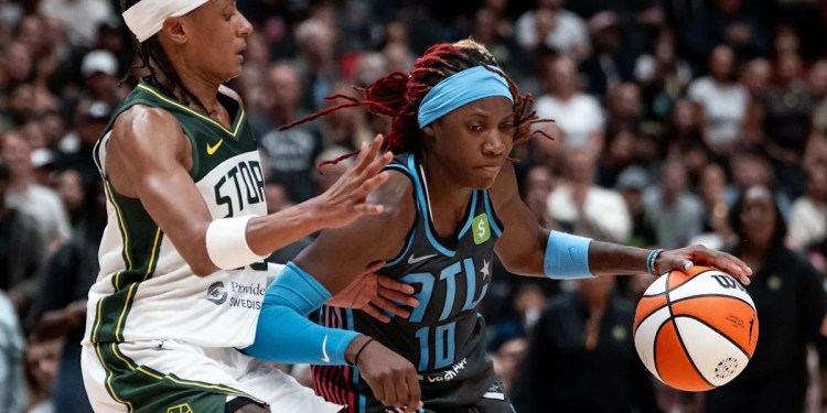 Electric sellout Vancouver game a milestone for flourishing WNBA Electric sellout Vancouver game a milestone for flourishing WNBA