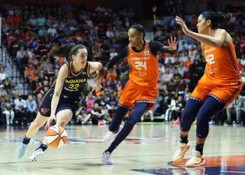 WNBA playoffs: Caitlin Clark updates, highlights, analysis as Fever face Sun in Game 2 WNBA playoffs: Caitlin Clark updates, highlights, analysis as Fever face Sun in Game 2