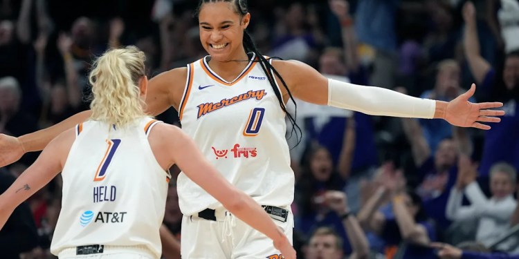 Rookie Lexi Held scores season-high 24 points as Mercury close on 18-1 run to beat Valkyries 86-77 Rookie Lexi Held scores season-high 24 points as Mercury close on 18-1 run to beat Valkyries 86-77