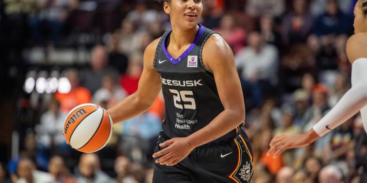 WNBA free agency: Everything you need to know about the offseason landscape WNBA free agency: Everything you need to know about the offseason landscape