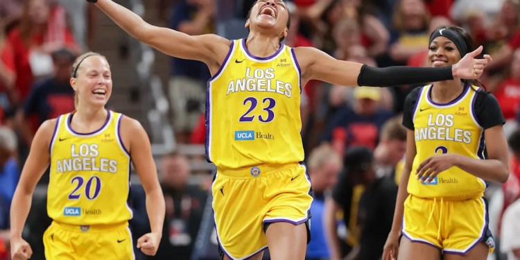 Sparks, Azurá Stevens rally to beat Fever, 89-87, ending Indiana’s 3-game winning streak Sparks, Azurá Stevens rally to beat Fever, 89-87, ending Indiana’s 3-game winning streak