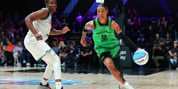 Unrivaled exceeds WNBA single-game attendance record with 21,490 fans in Philadelphia Unrivaled exceeds WNBA single-game attendance record with 21,490 fans in Philadelphia