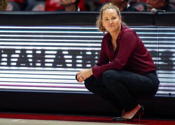 Sparks hiring current Utah women’s coach Lynne Roberts as next head coach Sparks hiring current Utah women’s coach Lynne Roberts as next head coach