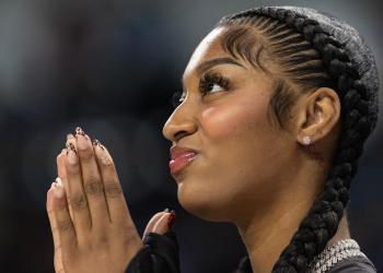 Sky forward Angel Reese on WNBA salary: ‘I don’t even think that pays one of my bills’ Sky forward Angel Reese on WNBA salary: ‘I don’t even think that pays one of my bills’