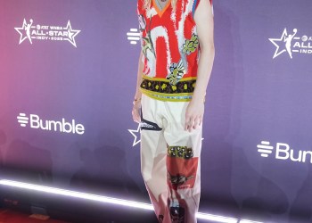 WNBA All-Stars dazzle fans with stunning fashion on the Orange Carpet WNBA All-Stars dazzle fans with stunning fashion on the Orange Carpet