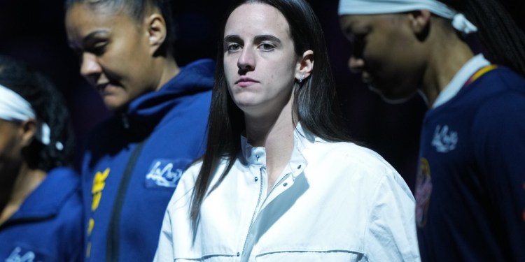 Caitlin Clark Calls for Iowa to Retire Jada Gyamfi’s No. 23 Jersey After Retirement Caitlin Clark Calls for Iowa to Retire Jada Gyamfi’s No. 23 Jersey After Retirement